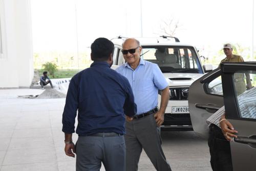 Shri Kewal Kumar Sharma, Former Advisor to the Lieutenant Governor of Jammu and Kashmir visits IIM Jammu