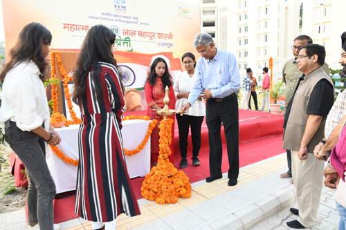 IIM Jammu Commemorates Gandhi Jayanti and Lal Bahadur Shastri Jayanti with a Grand Cultural Celebration